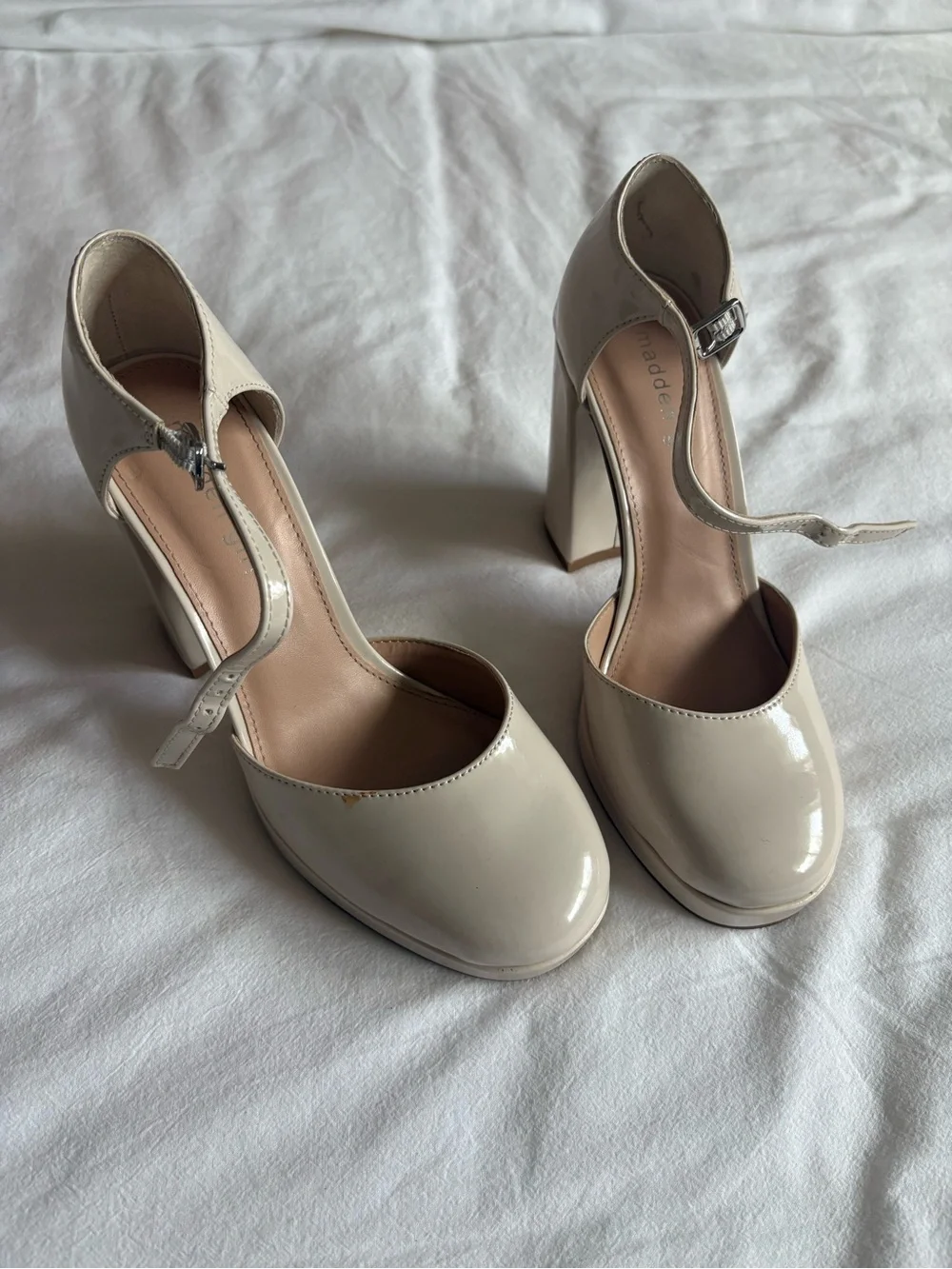 Madden Girl Unaa Platform Pumps